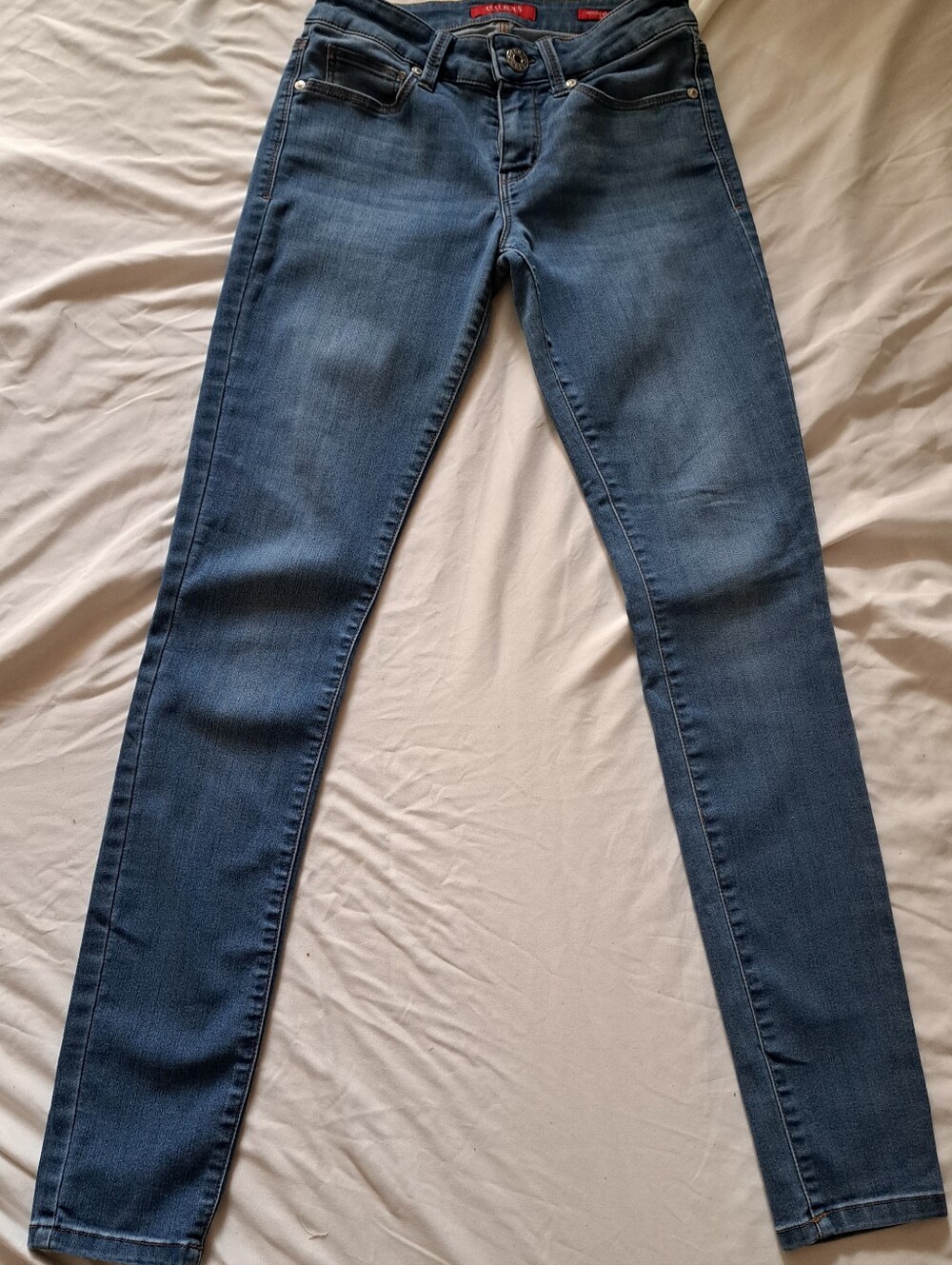 Guess Women's Skinny Jeans - Medium Blue Wash